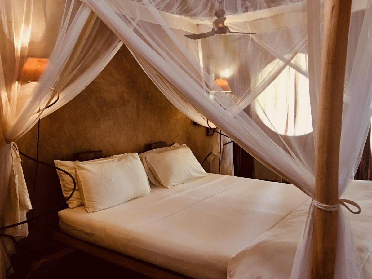Ankilibe Bakuba Lodge - Le Petit Hotel Du Voyageur מראה חיצוני תמונה